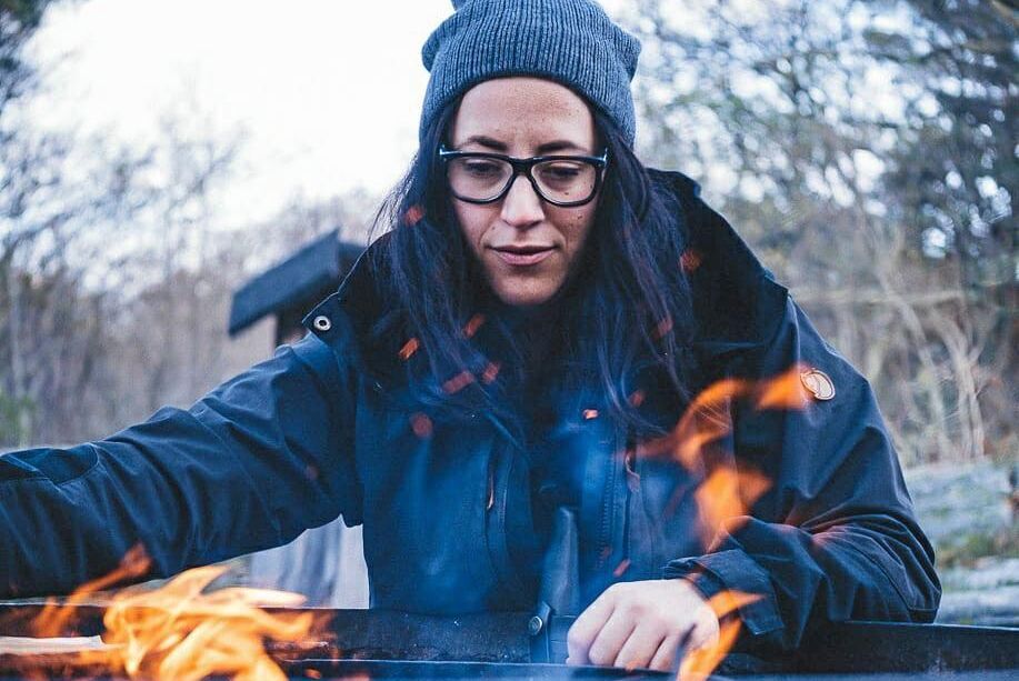 Angeliqa Mejstedt från Västerås är heltidsvandrare, sedan hon sa upp sig från toppjobbet inom HR för att istället skapa sitt drömjobb.