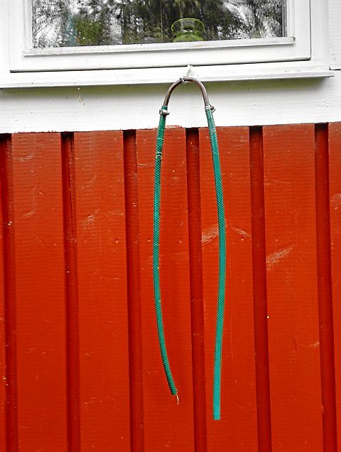 Så här ser "öglan" ut, med ett kopparrör som träs över slangen.