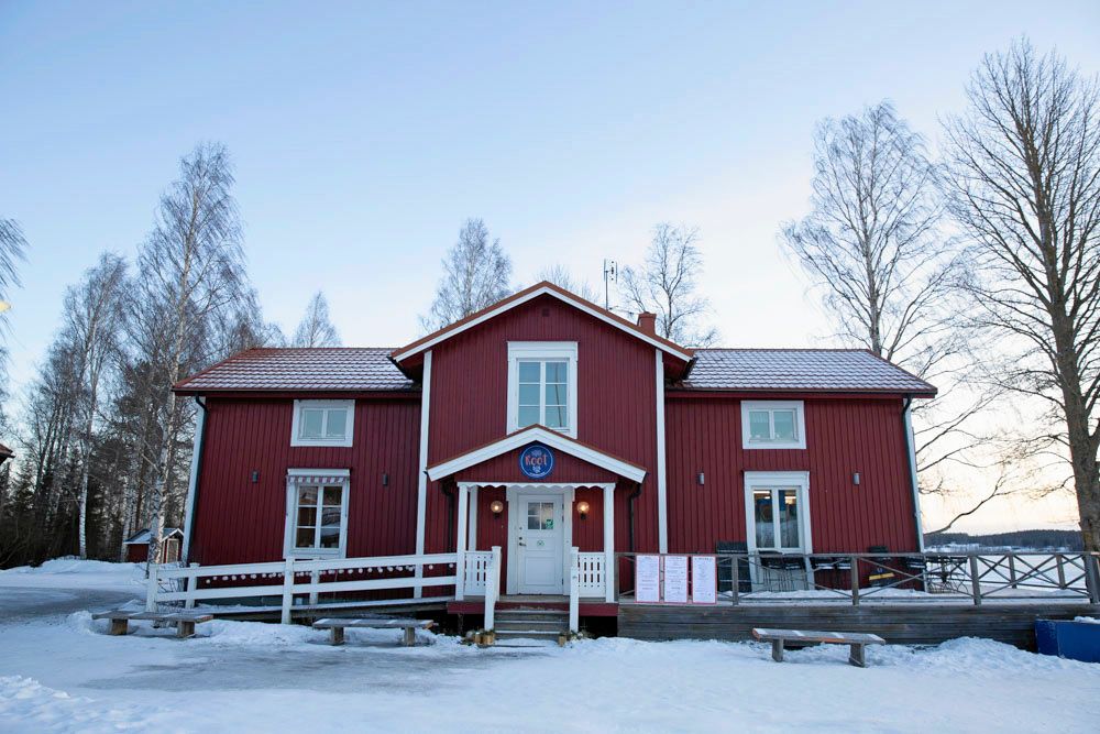 Sundlingska gården byggdes på 1800-talet och ägs av hembygdsföreningen.