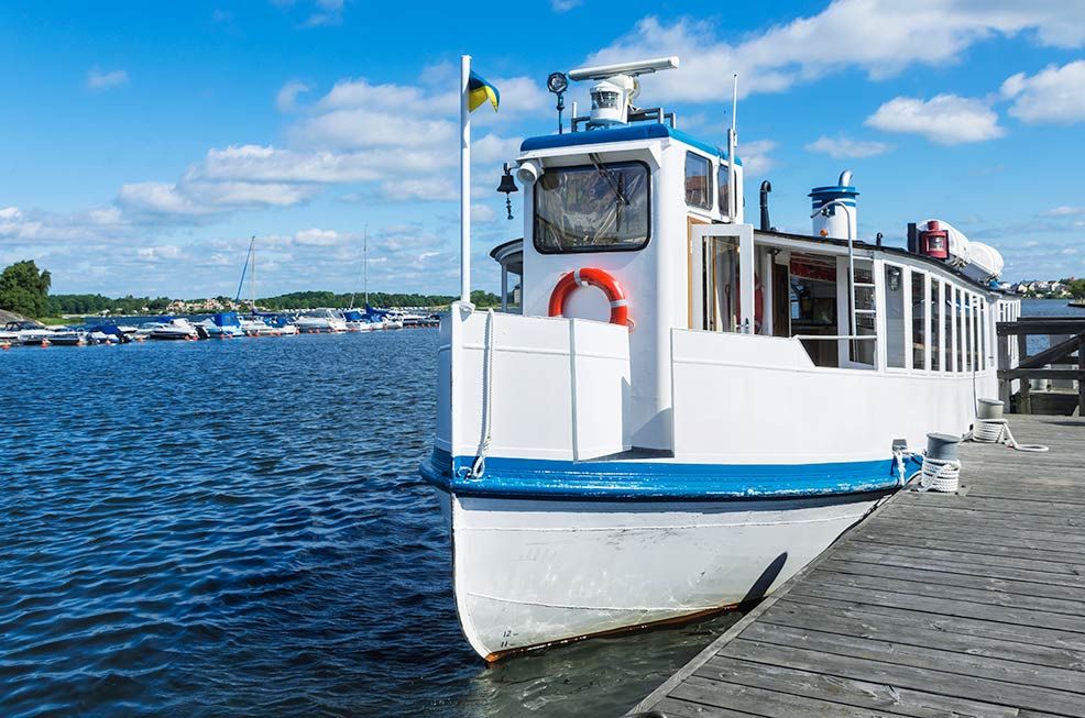 Ta båten ut i Blekinges vackra skärgård. Foto: Istock