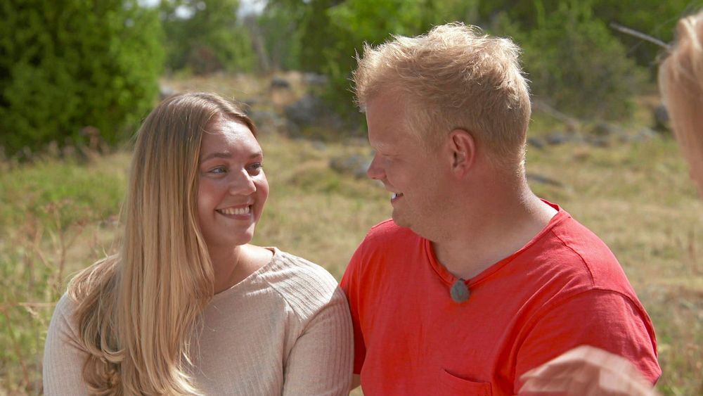Skogsbonden Per Solberg föll som en fura för Sofie i Bonde söker fru.
