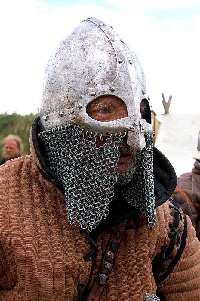 Kom gärna hit klädd som viking.