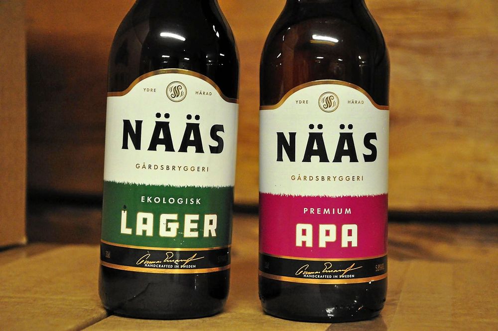 Dessa hantverksöl från Nääs gårdsbryggeri får besökarna smaka på under rundturen.