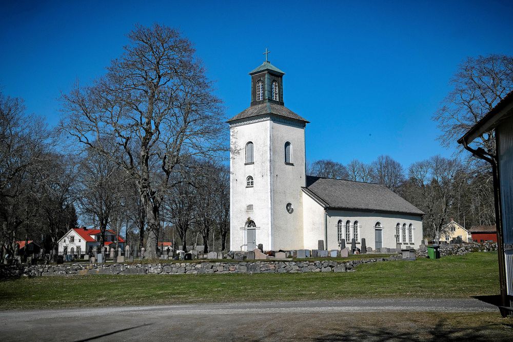 Ås kyrka, ett av Tages första kyrkojobb.