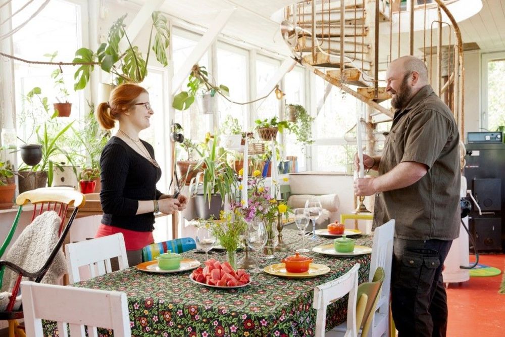 Elin och Andreas lever för återvinning och självhushållning.