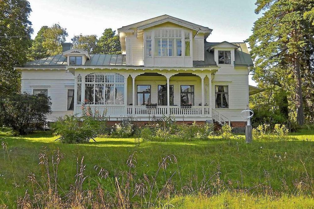 Villa Solbacken, byggt cirka år 1880, har blivit utsett till Sundsvalls vackraste hus.