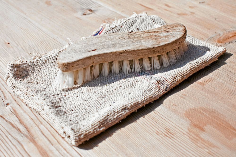 Panelborste på skurduk. 
