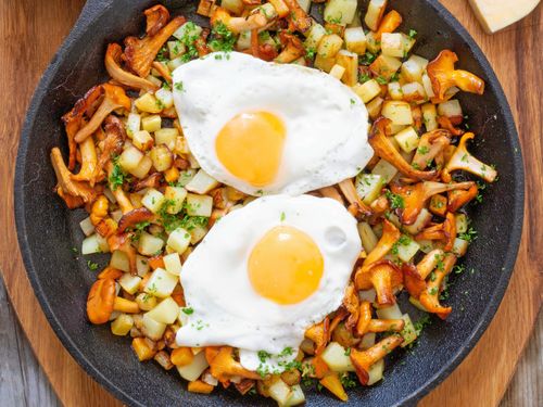 Rotfruktspytt med kantareller