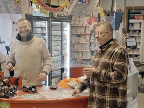 Bröderna på macken i Karesuando gör succé i rutan