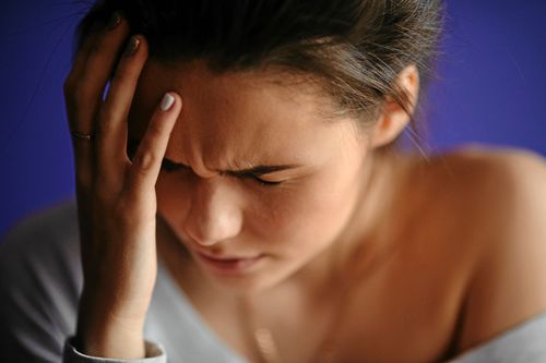 Lär dig känna igen tecknen för att någon har drabbads av stroke.