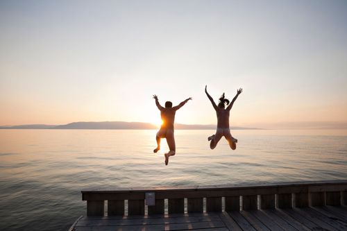 Från norr till söder – nu har bästa baden för dem som helst gör det utan kläder utsetts.
