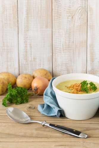 Potatissoppa är enkel och god vardagsmat!