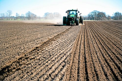 Svensk livsmedelsproduktion kan i dag leverera ungefär 75 procent av den mat vi äter.