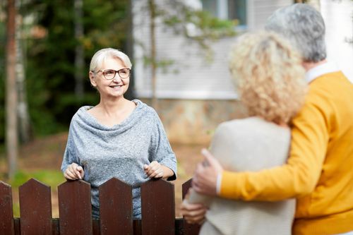 En konflikt med grannar kan bli jobbig. Här får du tips på hur du undviker en konflikt.